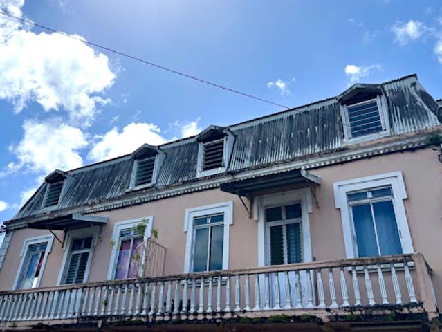 Vente Immeuble 10 pièces 300 m2 Saint esprit