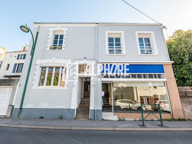 Vente Immeuble 11 pièces 200 m2 Indre
