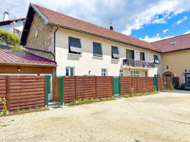 Vente Immeuble 11 pièces 216 m2 Chambery