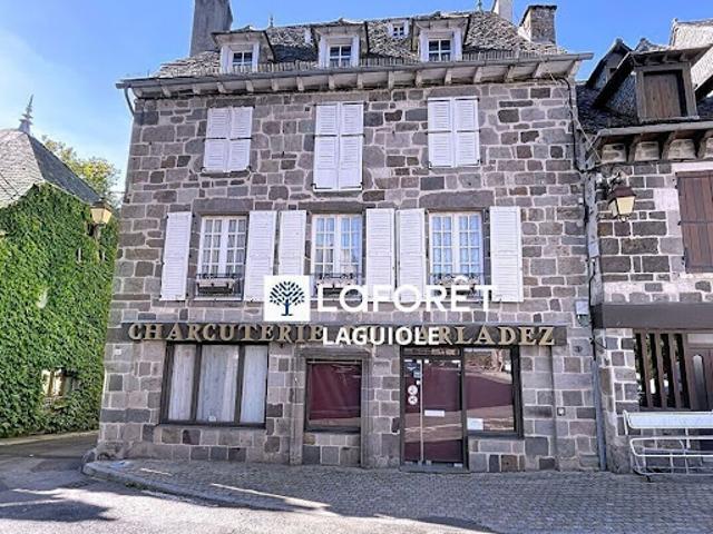 Vente Immeuble 11 pièces 385 m2 Mur de Barrez
