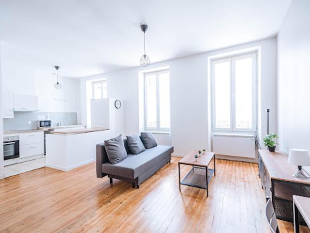 Vente Immeuble 12 pièces 320 m2 La Réole