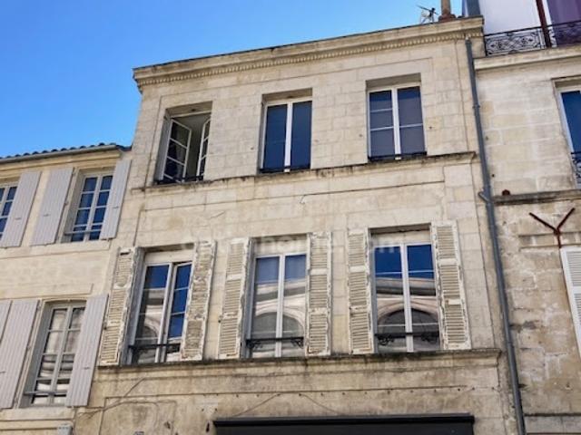 Vente Immeuble 130 m2 Rochefort