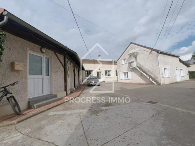 Vente Immeuble 17 pièces 735 m2 Ormesson sur Marne