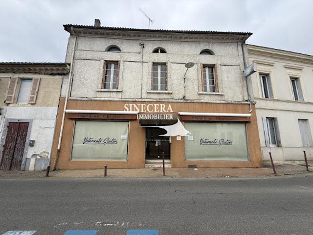Vente Immeuble 140 m2 Salles