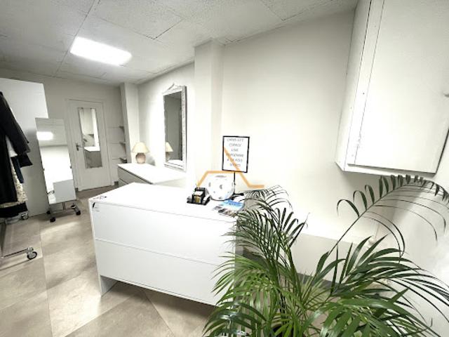 Vente Immeuble 0 pièces 140 m2 Valreas