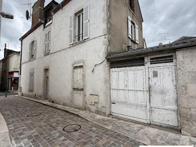 Vente Immeuble 143 m2 Gien