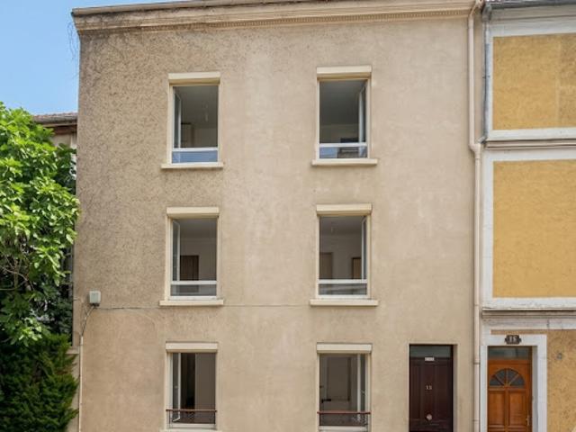 Vente Immeuble 14 pièces 183 m2 Vitry sur Seine
