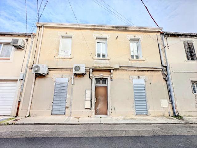 Vente Immeuble 14 pièces 300 m2 Port saint louis du rhone