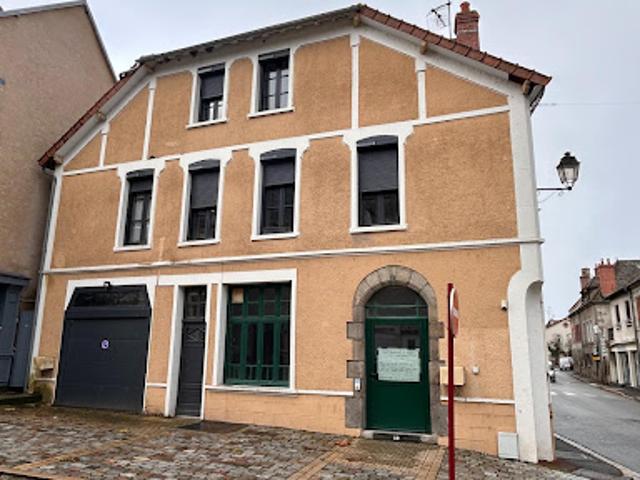 Vente Immeuble 0 pièces 150 m2 Ahun