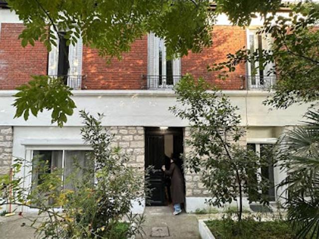 Vente Immeuble 15 pièces 250 m2 Aubervilliers