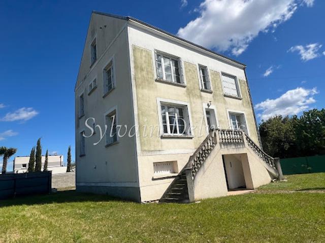Vente Immeuble 15 pièces 275 m2 Saint Cyr sur Loire