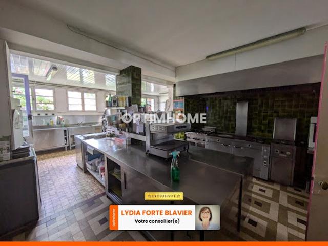 Vente Immeuble 15 pièces 450 m2 Châteauneuf la Forêt