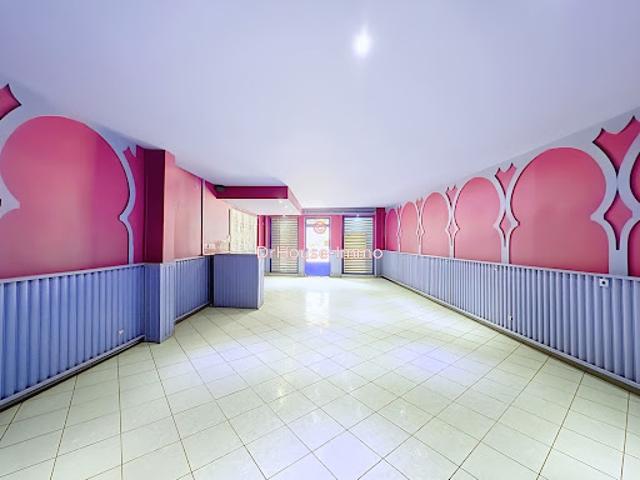 Vente Immeuble 15 pièces 461.98 m2 Saint Etienne