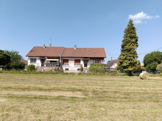 Vente Immeuble 182.14 m2 Dole
