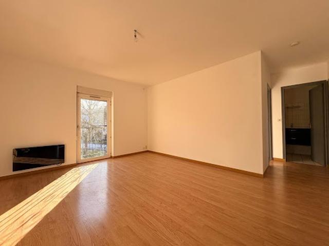 Vente Immeuble 18 pièces 340 m2 Cransac