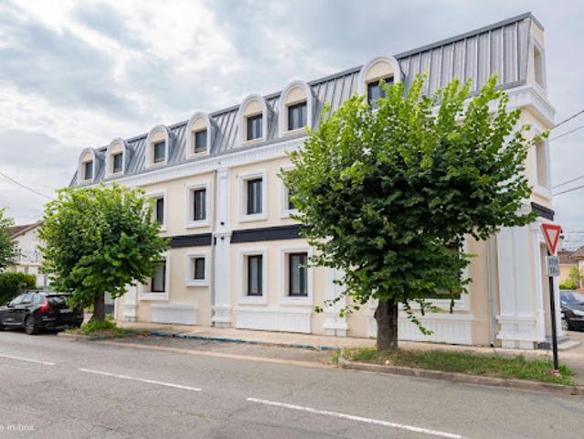 Vente Immeuble 18 pièces 710 m2 Paray Vieille Poste