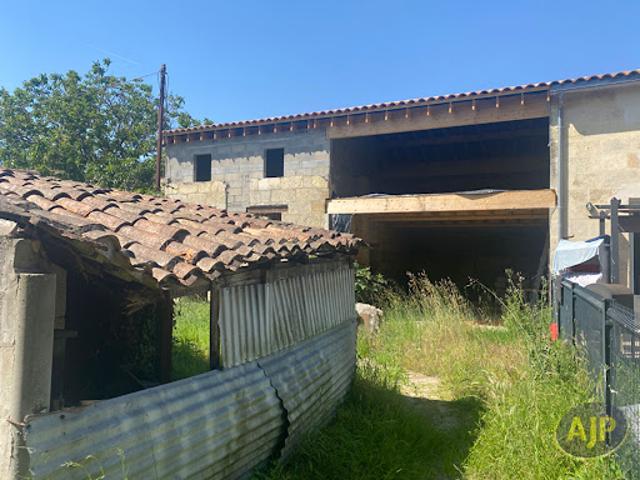 Vente Immeuble 1 pièce 90 m2 Peujard