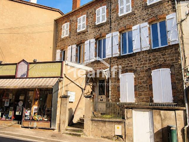 Vente Immeuble 200 m2 Courpière