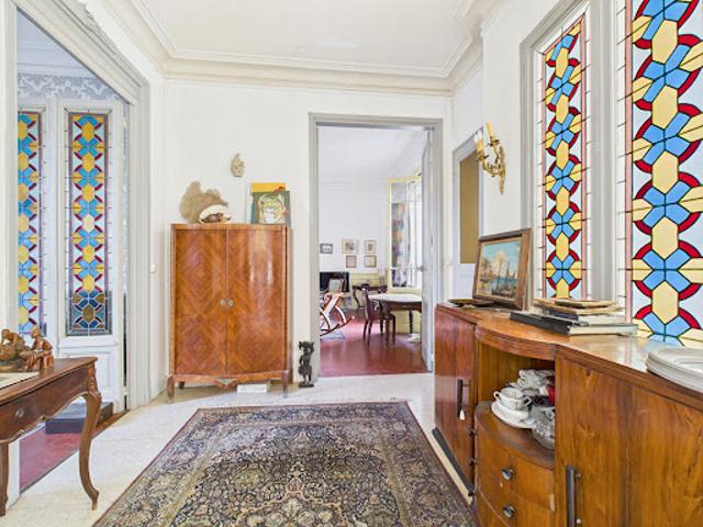 Vente Immeuble 20 pièces 405.93 m2 Avignon