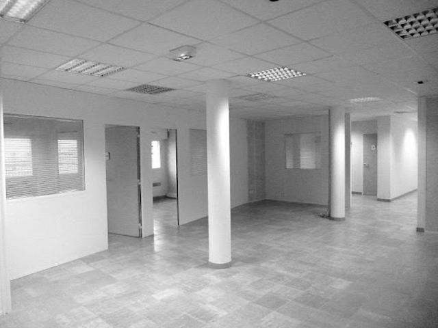 Vente Immeuble 20 pièces 546 m2 Lanester