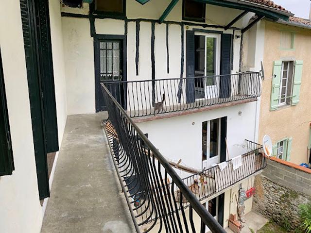 Vente Immeuble 6 pièces 210 m2 Prat Bonrepaux