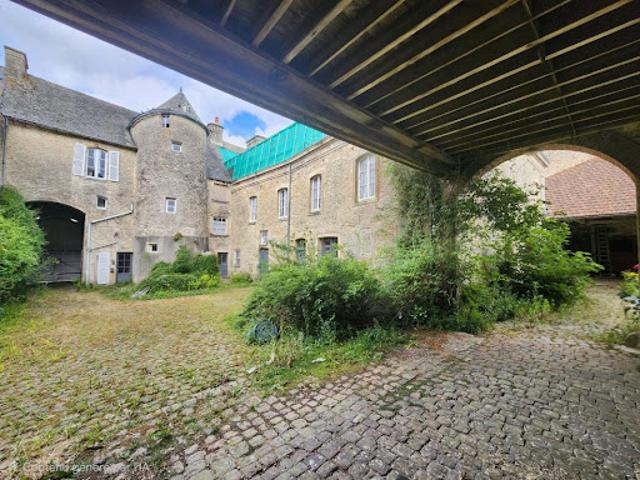 Vente Immeuble 22 pièces 1500 m2 Valognes