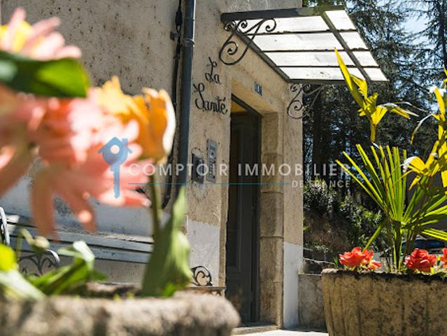 Vente Immeuble 250 m2 Vals les Bains