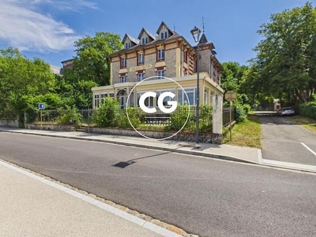 Vente Immeuble 26 pièces 597 m2 Bagnoles de l'Orne Normandie