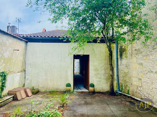 Vente Immeuble 2 pièces 80 m2 Lesparre Médoc