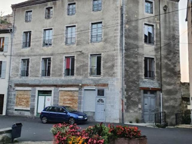 Vente Immeuble 7 pièces 340 m2 Saint Flour