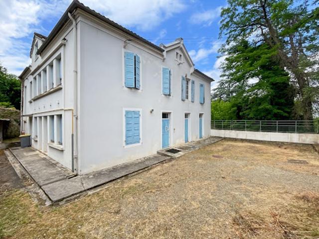 Vente Immeuble 2 pièces 385.54 m2 Mont de Marsan