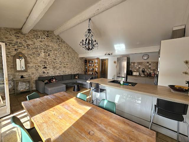 Vente Immeuble 300 m2 Aigues Mortes