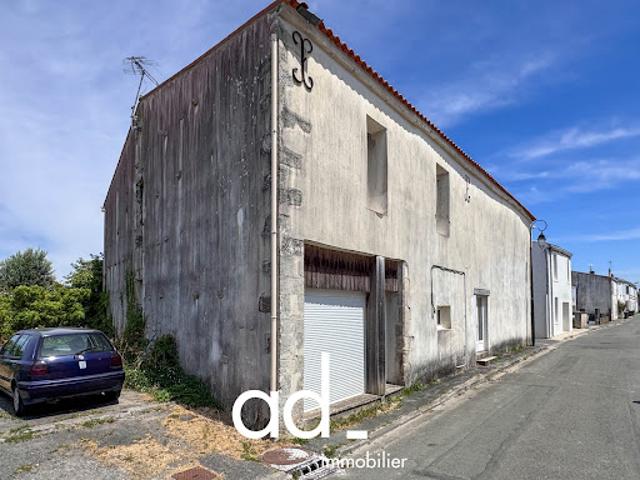 Vente Immeuble 311 m2 Esnandes