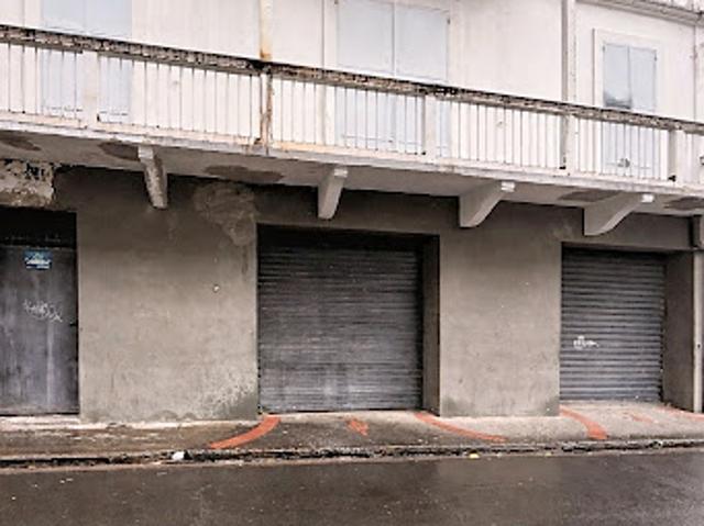Vente Immeuble 320 m2 Basse terre