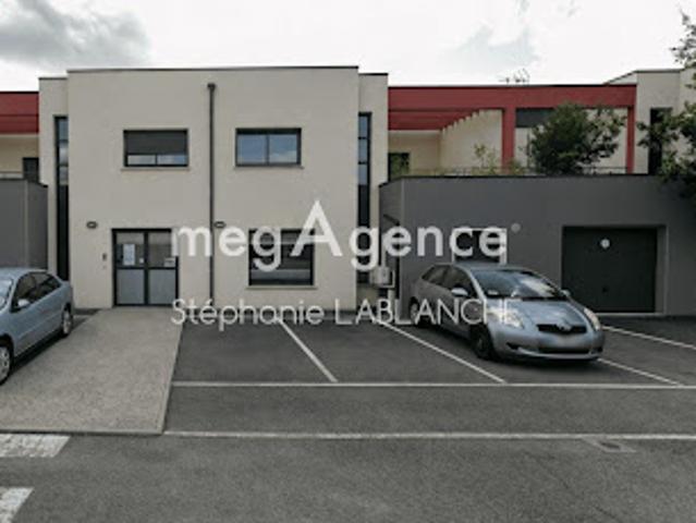 Vente Immeuble 0 pièces 350 m2 Castelginest