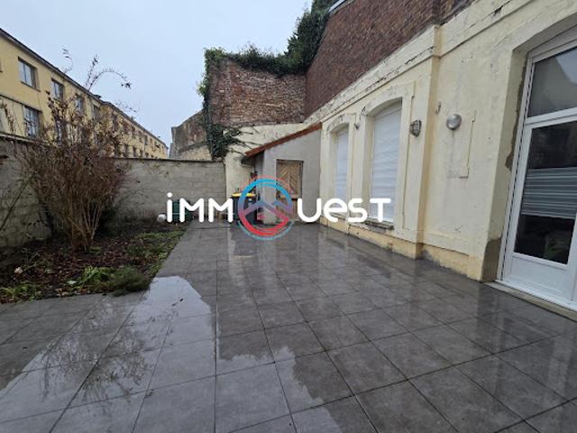 Vente Immeuble 3 pièces 200 m2 Saint Omer