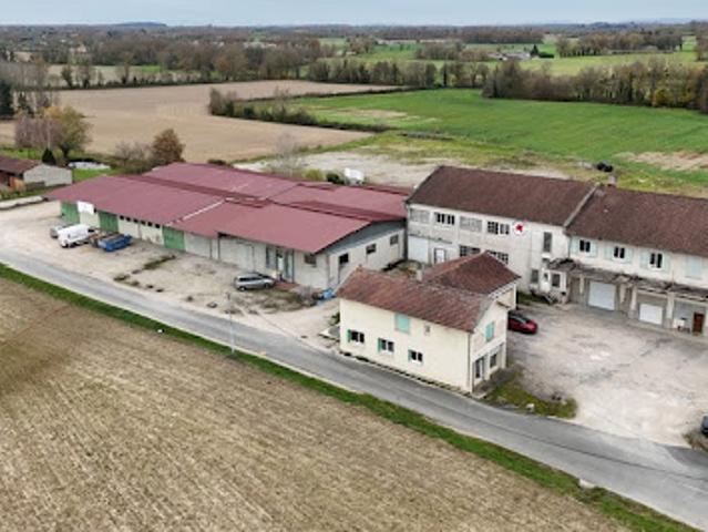 Vente Immeuble 3 pièces 244 m2 Neuville les Dames