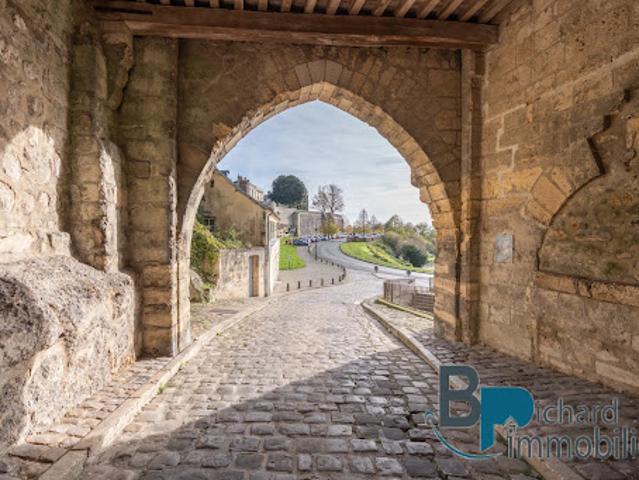 Vente Immeuble 3 pièces 280 m2 Laon
