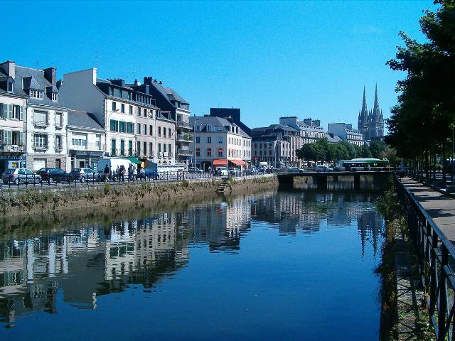Vente Immeuble avec local commerce Terrasse et Appartement à Quimper Centre Ville