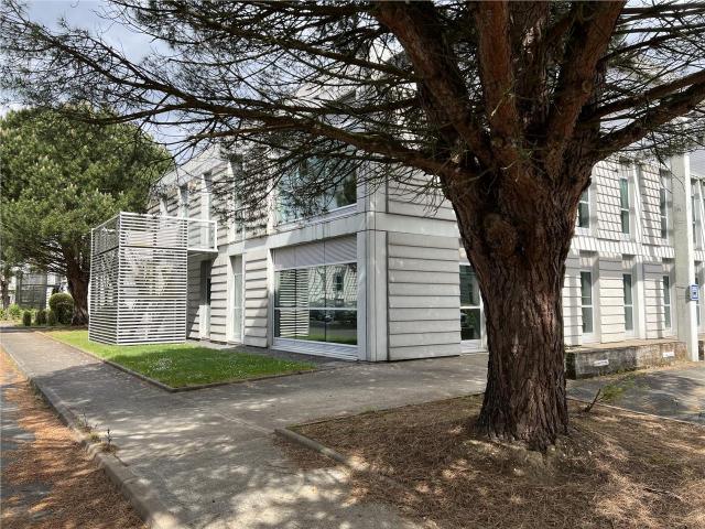 Vente immeuble bureaux Nantes Europarc 42 parkings