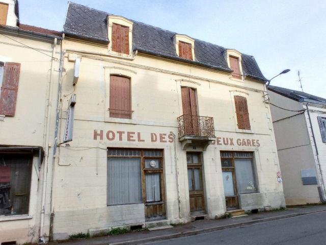 VENTE IMMEUBLE DE RAPPORT CENTRE VILLE MONTLUCON