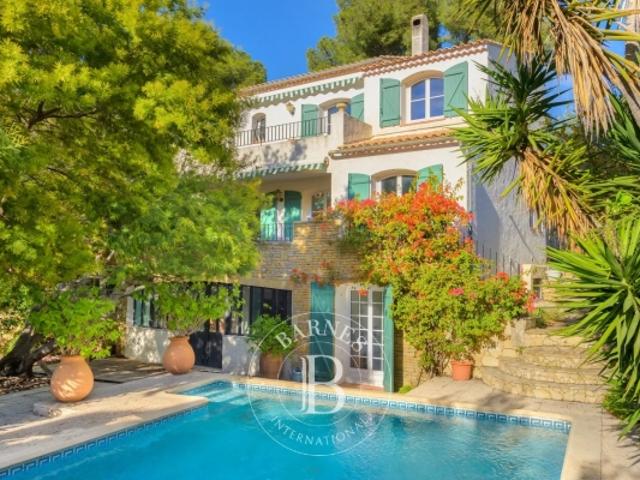Vente Le Brusc villa Piscine