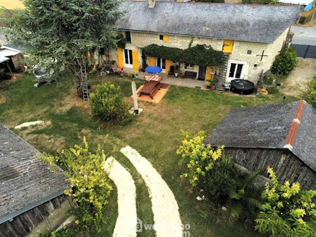 Vente Maison 5 pièces 162 m2 Saires