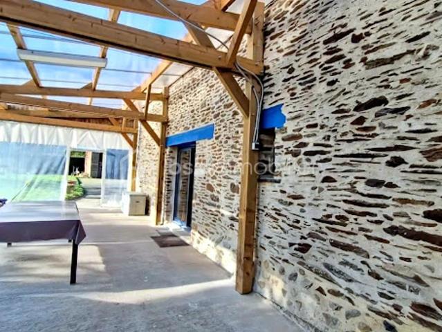 Vente Maison 7 pièces 126 m2 Chateaubourg