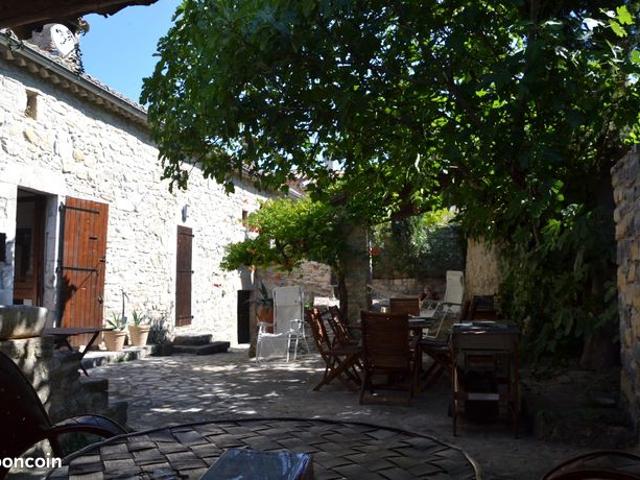 Vente | Longère | 7p | 5ch | 167 m² | Rochecolombe | Expo Sud | Terrasse