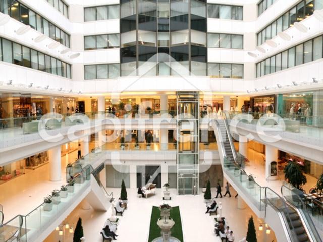 vente local commercial de 57 m2 centre ville Draguignan. Idéal pour investisseur rentabilité de 9 %