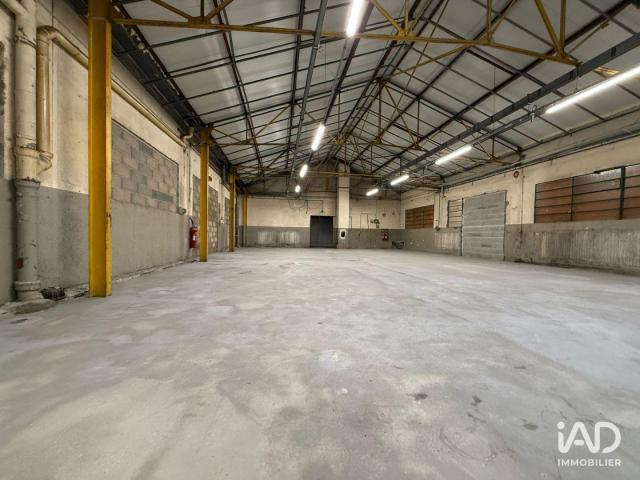 Vente Local d'activités 232 m²