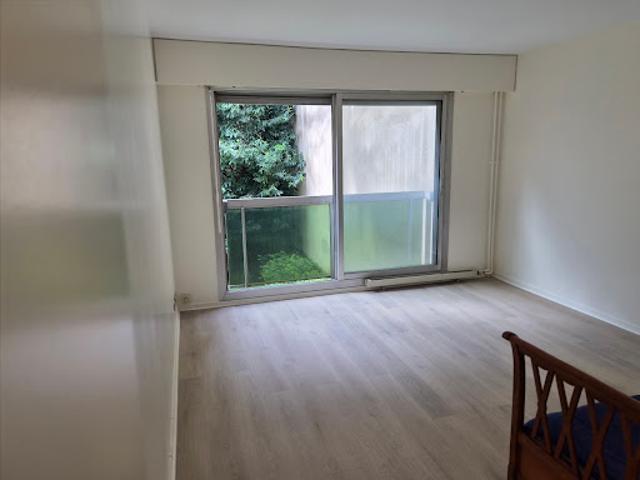 Vente Loft 1 pièce 29 m2 Paris 17ème