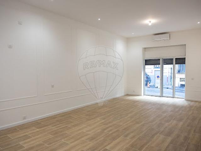 Vente Loft 1 pièce 42 m2 Marseille 4ème