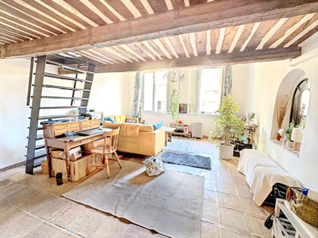 Vente Loft 2 pièces 55.62 m2 Aix en Provence